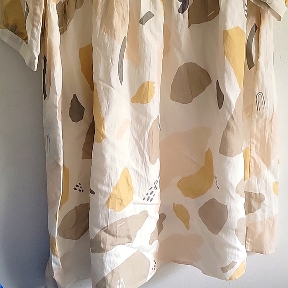 New Tradlands Nova Dress Caroline Print Cotton but looks Linen - Picture 3 of 9